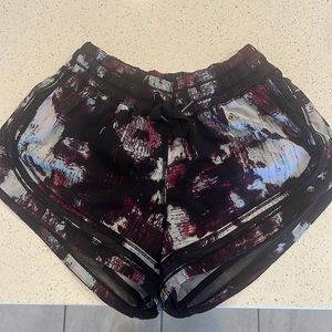 Lululemon 3 inch shorts